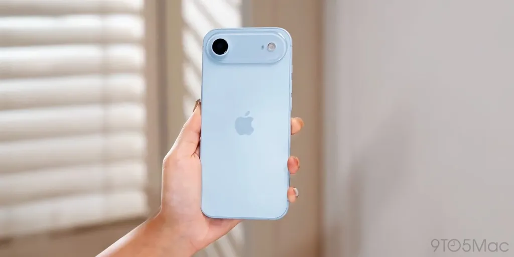 iPhone 17 Airの新動画で美しいスカイブルーのダミーモデルが明らかにc