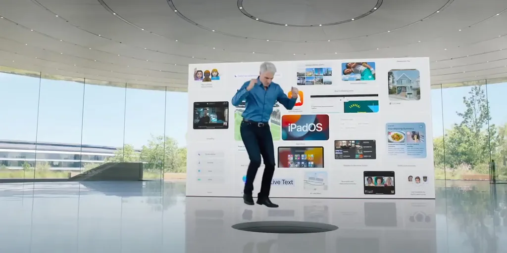 Apple基調講演ビデオ | クレイグが床の穴を飛び越える
